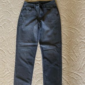 American Eagle mom jeans